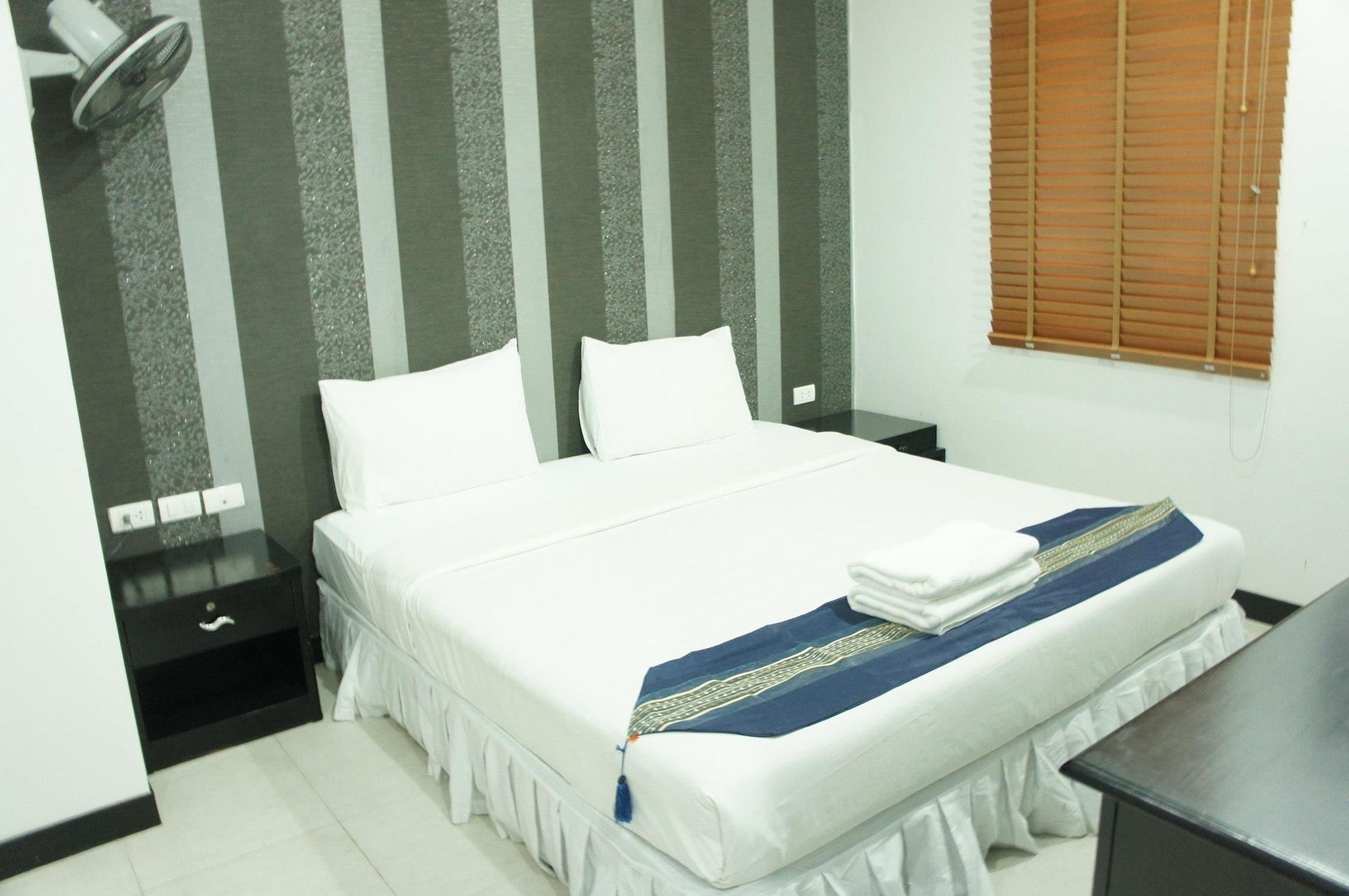 Noble House - 200 Meters Patong Beach Phuket Exterior photo
