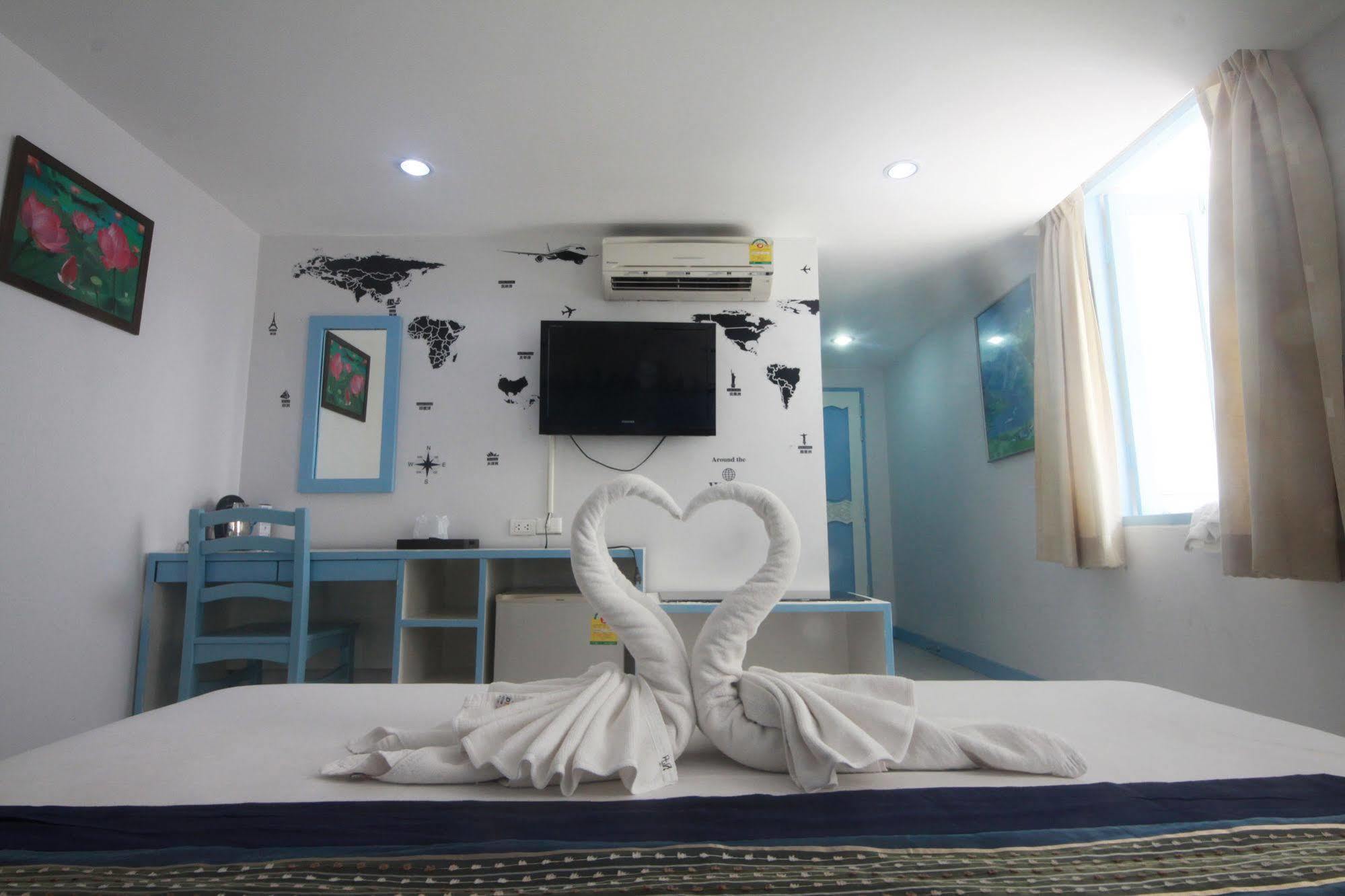 Noble House - 200 Meters Patong Beach Phuket Exterior photo